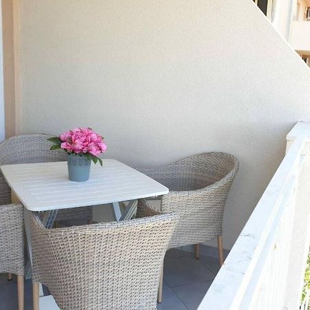 Apartments The View - Close To The Beach & Parking Trogir Bagian luar foto