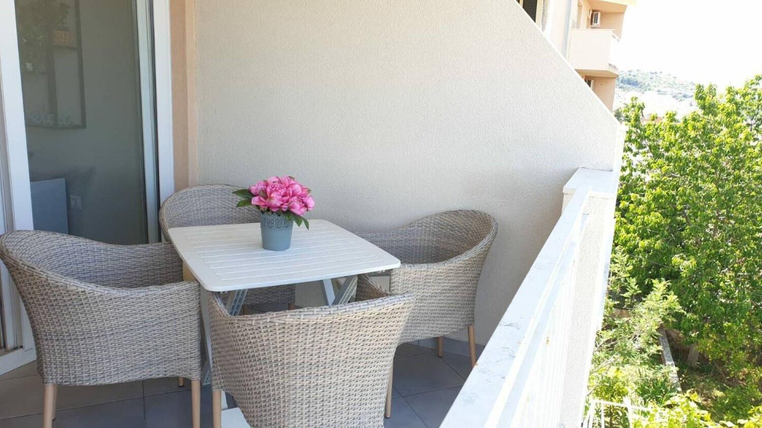 Apartments The View - Close To The Beach & Parking Trogir Bagian luar foto