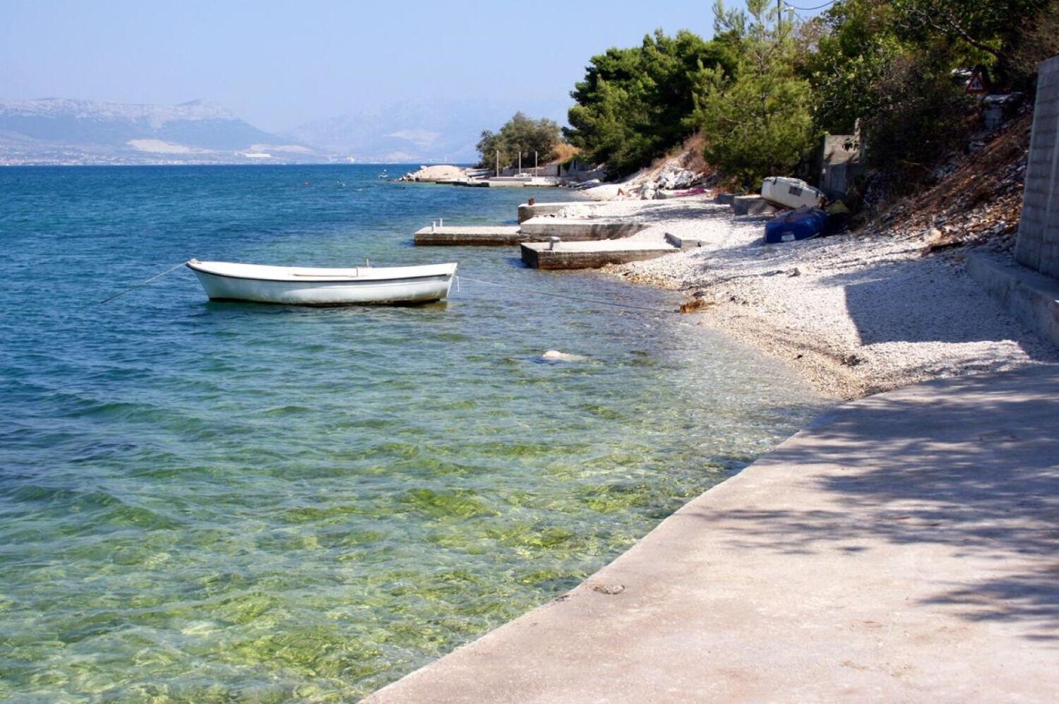 Apartments The View - Close To The Beach & Parking Trogir Bagian luar foto