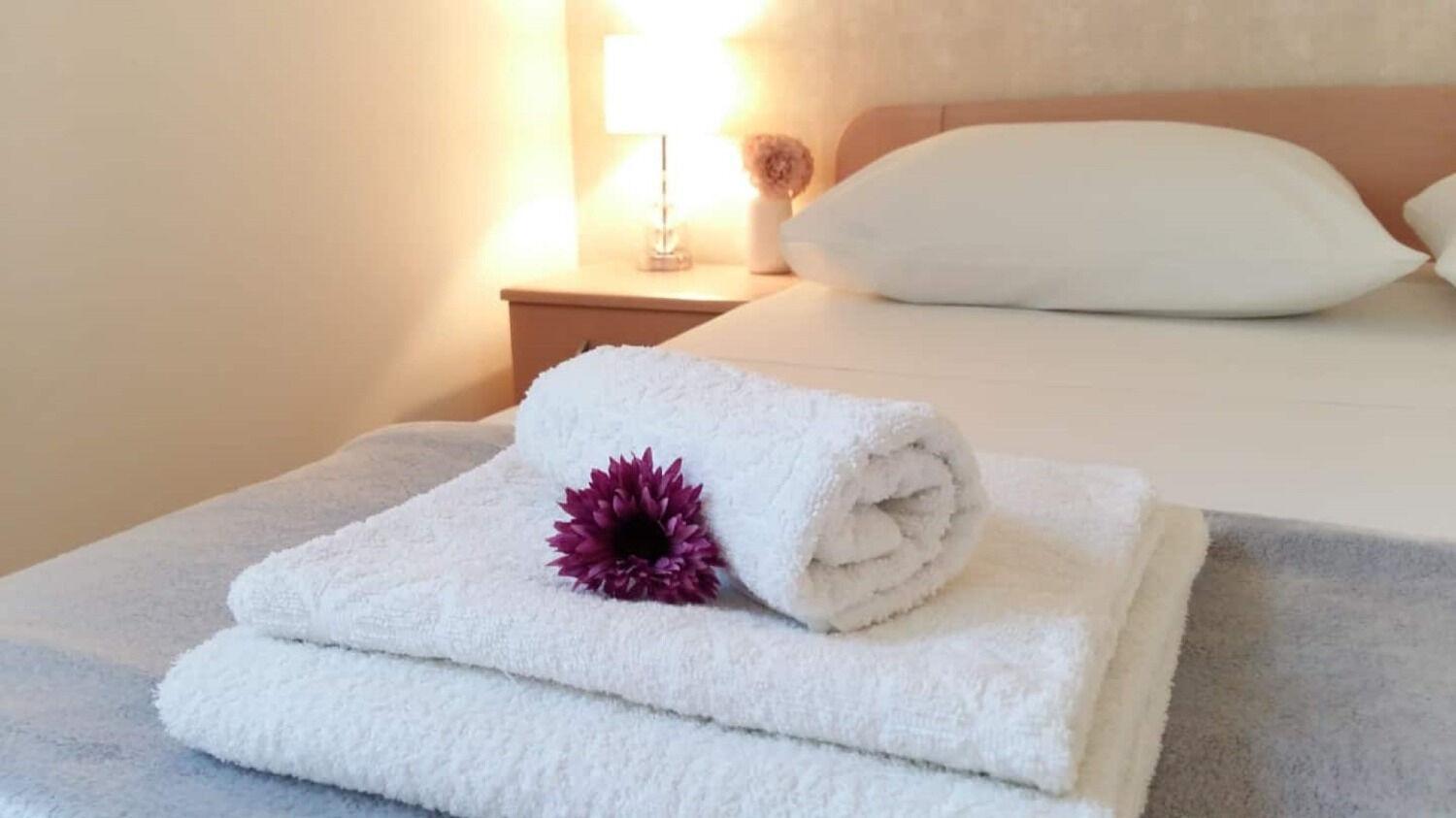 Apartments The View - Close To The Beach & Parking Trogir Bagian luar foto