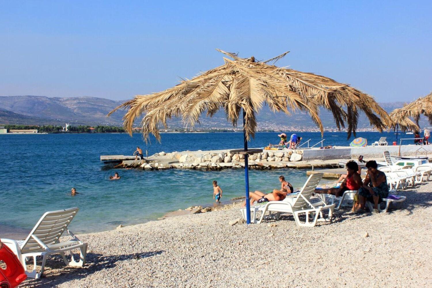 Apartments The View - Close To The Beach & Parking Trogir Bagian luar foto
