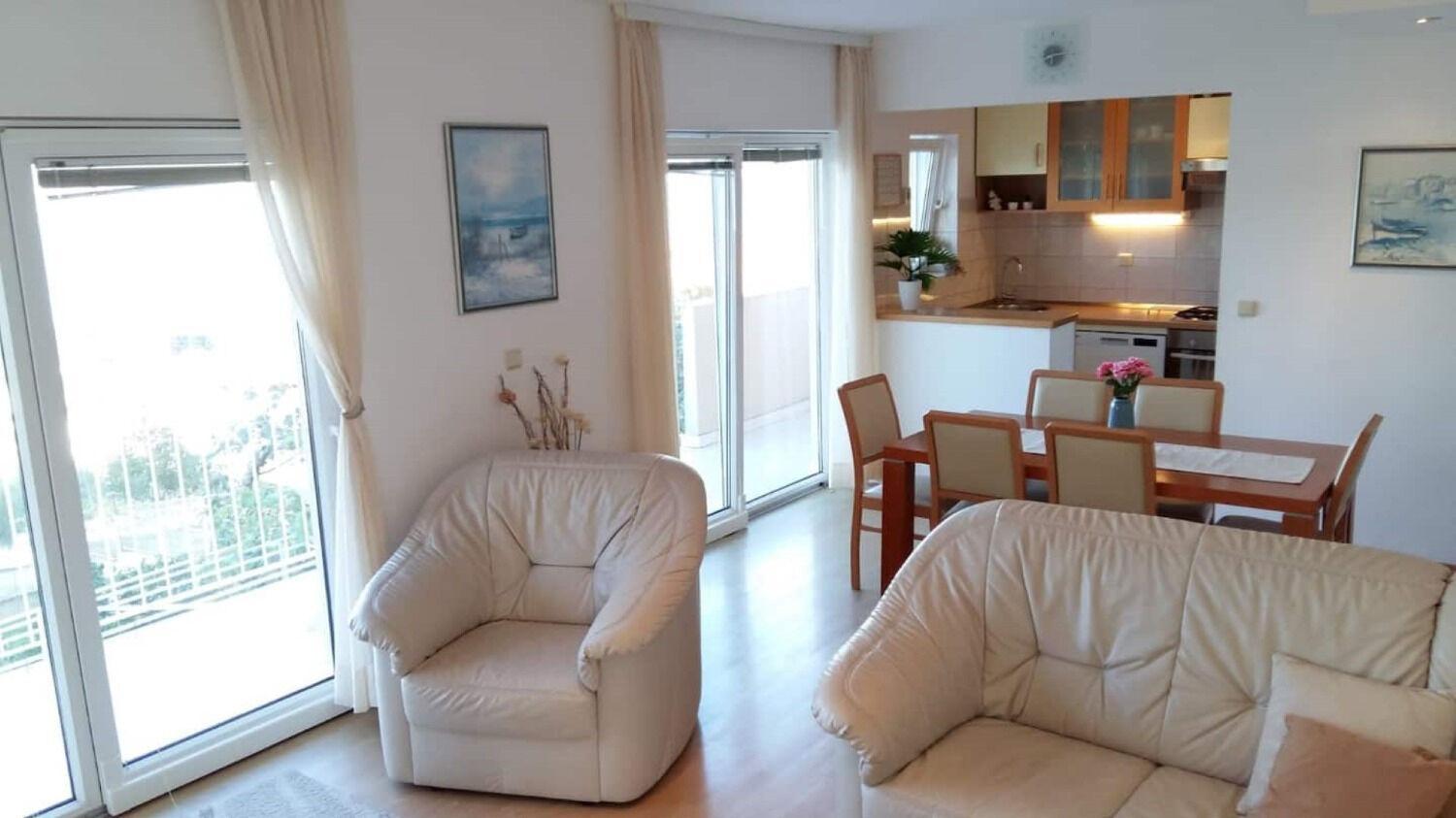Apartments The View - Close To The Beach & Parking Trogir Bagian luar foto